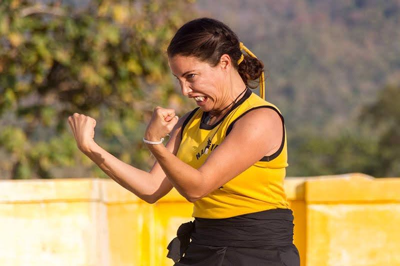 Rose sum chien face and grip with arms